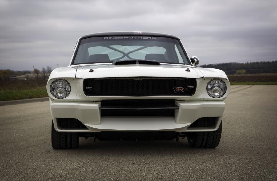  Ford Mustang Blizzard Fastback by Ringbrothers 2013 года  (фото 4 из 5)